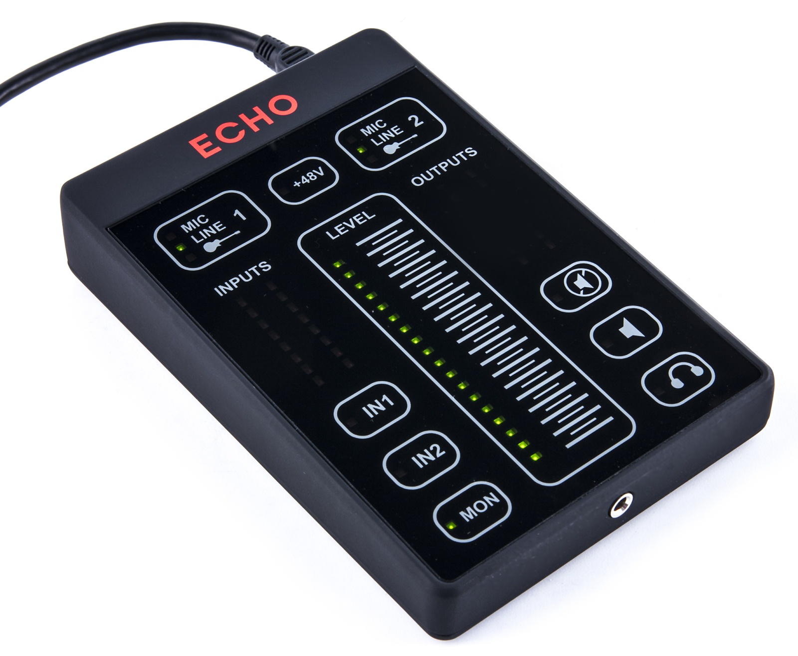 Интерфейс Echo 2 довольно миниатюрный: 137 x 92 x 26 мм.